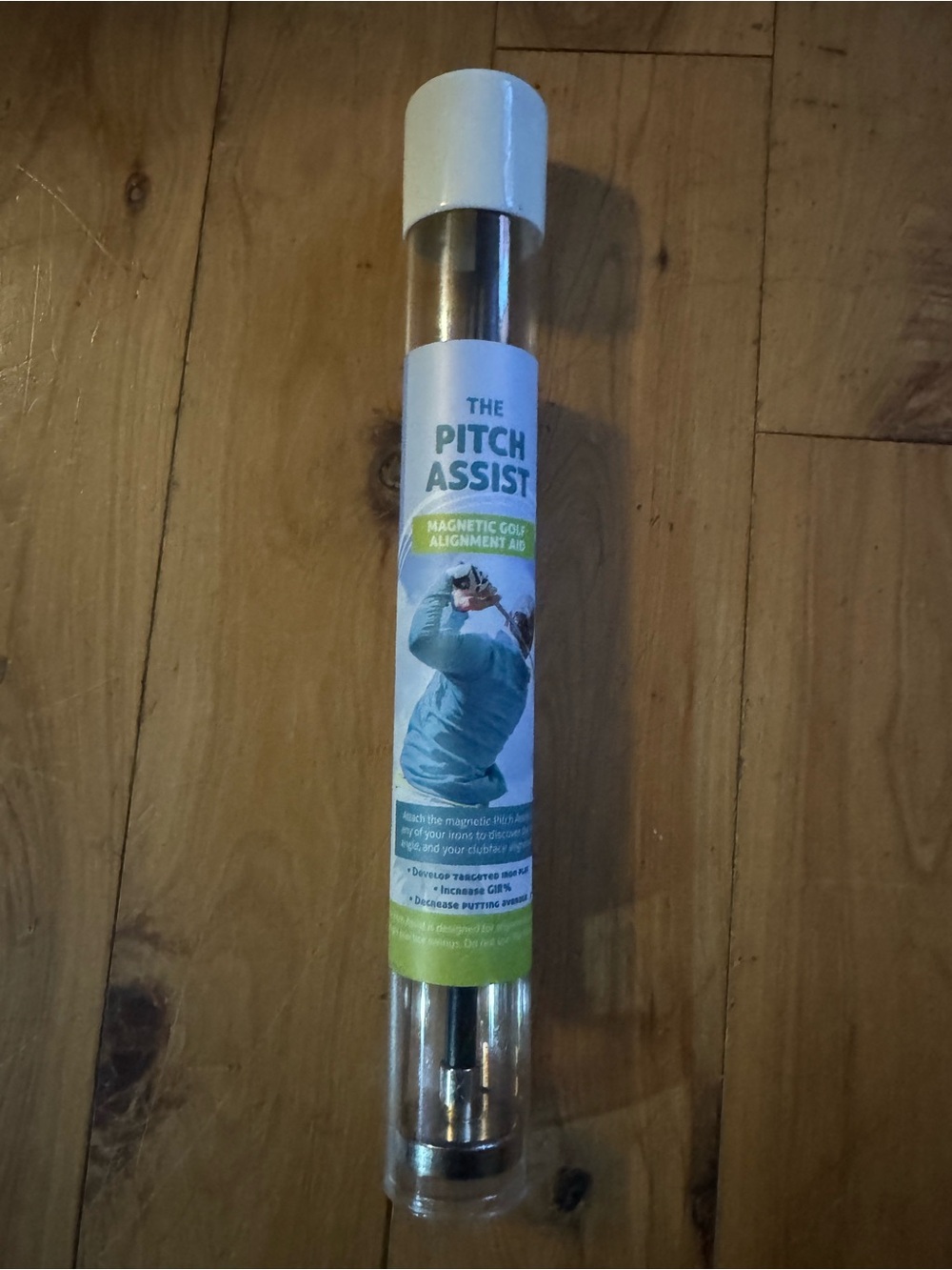 The Pitch Assist Magnetic Golf Alignment Aid - White/Green/Blue
